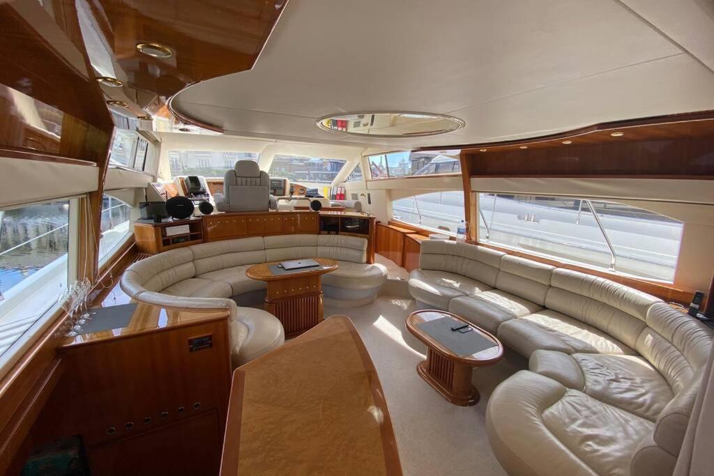 Italian Superyacht Bianca Lucida Apartament Londra