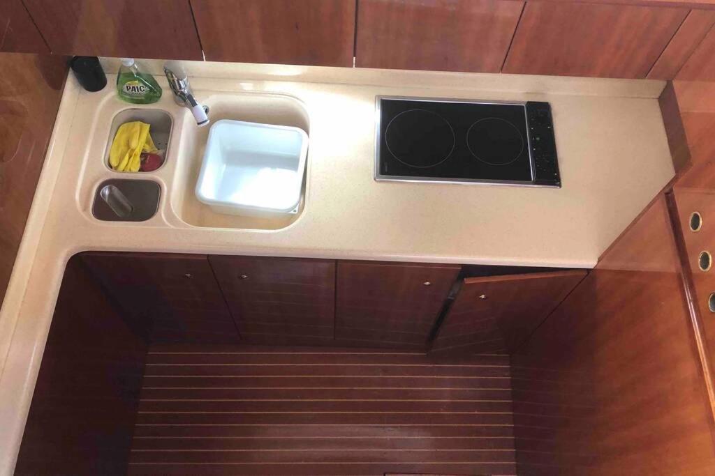 Italian Superyacht Bianca Lucida Apartament *